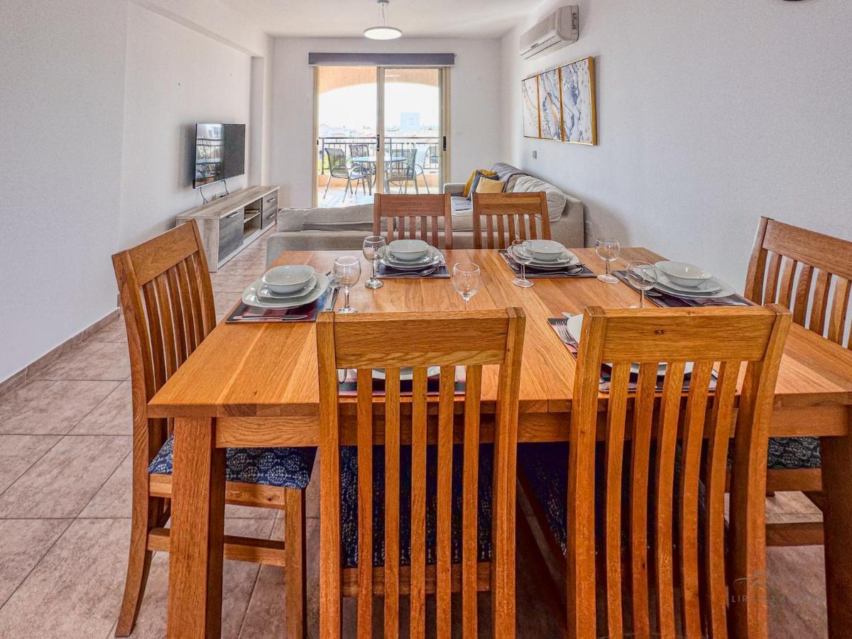 Royal Seacrest Crown-Jewel, 2B, Pools, Sea, Center Apartment Paphos ภายนอก รูปภาพ