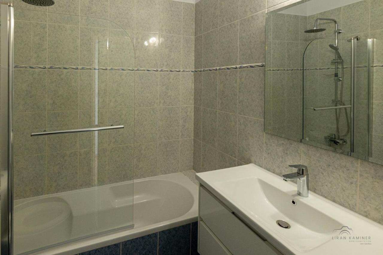 Royal Seacrest Crown-Jewel, 2B, Pools, Sea, Center Apartment Paphos ภายนอก รูปภาพ