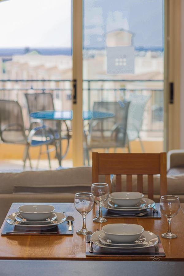 Royal Seacrest Crown-Jewel, 2B, Pools, Sea, Center Apartment Paphos ภายนอก รูปภาพ